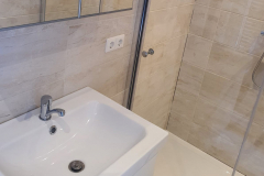 badkamer-beige-wasbak